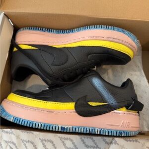 Nike Air Force 1 Sneakers